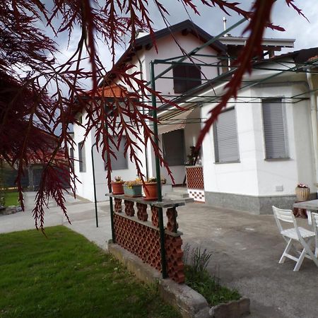 Casa Vacanze Terra Di Mezzo Invorio Inferiore Extérieur photo