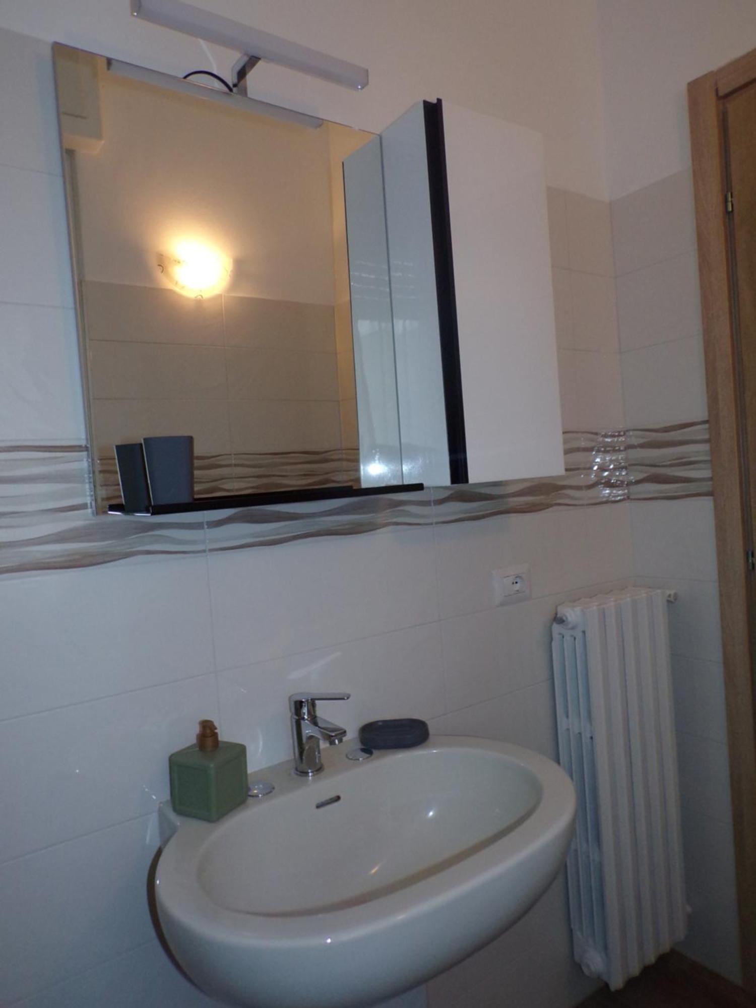Casa Vacanze Terra Di Mezzo Invorio Inferiore Extérieur photo